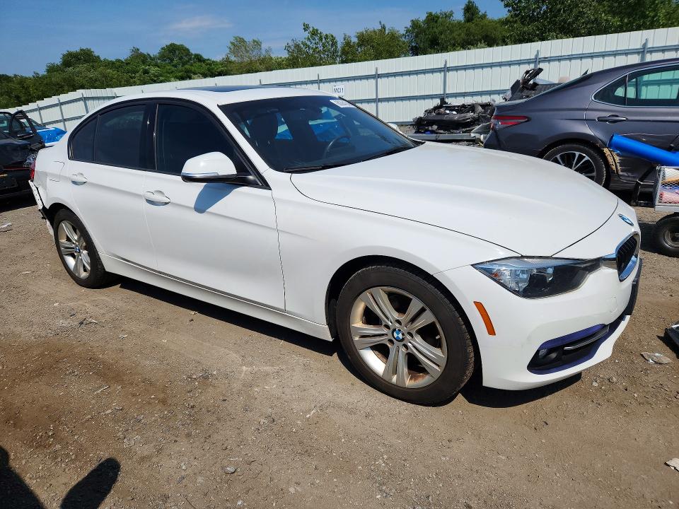 2016 BMW 3er VIN WBA8E3G57GNU05662 COPART salvage auction — REAR END, Ma - Cert Of Title-Reconstrctd Coll, sold $4,000 on 2026-07-22 (photo 4)