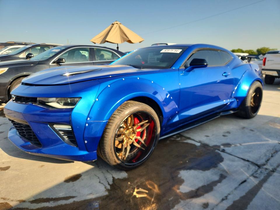 2017 Chevrolet Camaro VIN 1G1FF1R7XH0136915 — COPART salvage auction photo