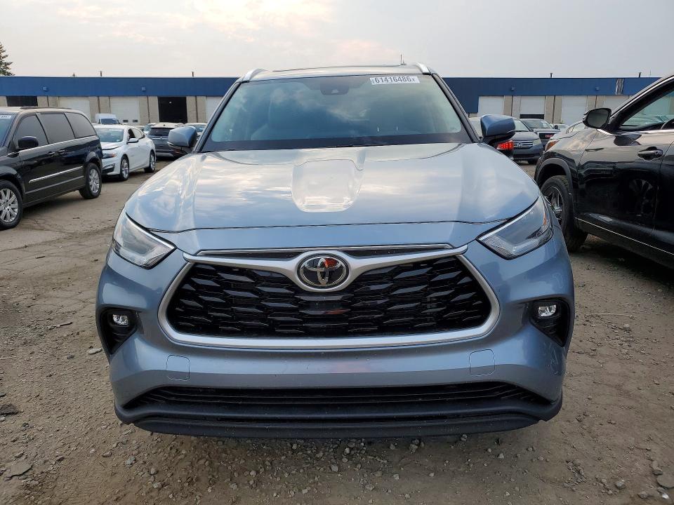 2021 Toyota Highlander VIN 5TDHZRBH4MS153631 COPART salvage auction — REAR END, Mi - Certificate Of Title, sold $8,600 on 2026-07-28 (photo 5)
