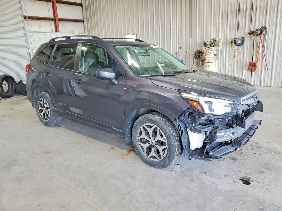 2021 Subaru Forester VIN JF2SKAFC2MH513897 COPART salvage auction — FRONT END, Ny - Mv-907A Salvage Certificate, sold $6,100 on 2026-07-27 (photo 4)