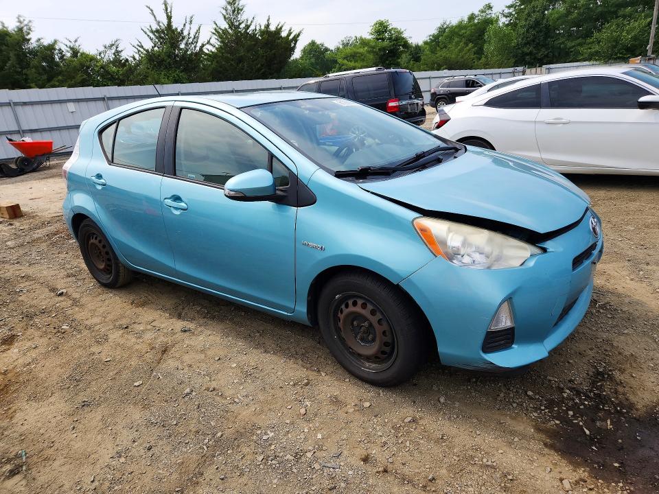 2013 Toyota Prius c VIN JTDKDTB35D1031718 COPART salvage auction — WATER/FLOOD, NJ - CERT OF TITLE-SALVAGE FLOOD (P), sold $625 on 2026-07-22 (photo 4)