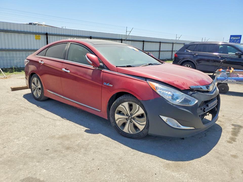 2014 Hyundai Sonata VIN KMHEC4A41EA111806 COPART salvage auction — FRONT END, Ca - Dis/Dlr/Exp Only Clean Title, sold $225 on 2026-07-31 (photo 4)