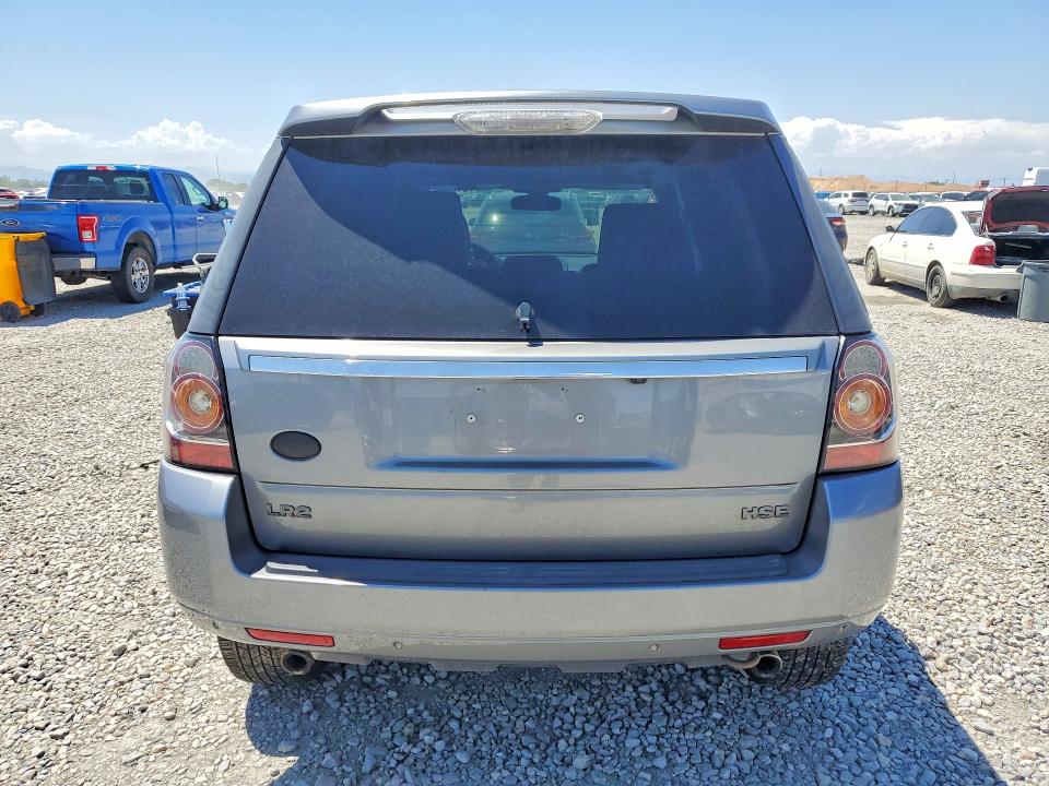 2013 Land rover Lr2 VIN SALFR2BG1DH367320 COPART salvage auction — MECHANICAL, Co - Dis/Dlr/Exp Only Clean Title, sold $375 on 2026-07-28 (photo 6)