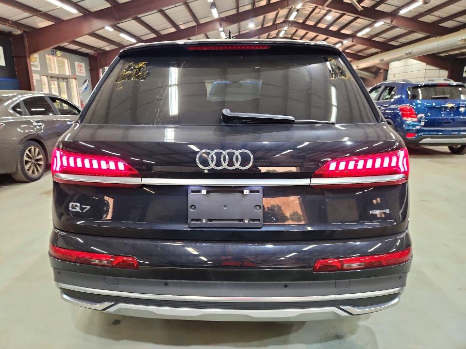 2021 Audi Q7 VIN WA1AXAF74MD021548 COPART salvage auction — MINOR DENT/SCRATCHES, Ny - Certificate Of Title (P), sold $15,400 on 2026-07-30 (photo 6)