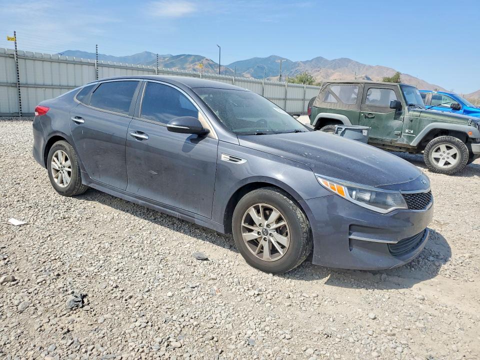 2017 Kia Optima VIN 5XXGT4L30HG168704 COPART salvage auction — SIDE, Ut - Salvage Certificate, sold $500 on 2026-07-24 (photo 4)