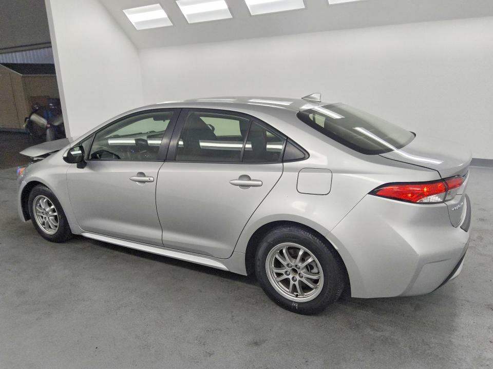 2022 Toyota Corolla VIN JTDEAMDE2NJ044521 COPART salvage auction — FRONT END, CA - DIS/DLR/EXP ONLY CLEAN TITLE, sold $7,200 on 2026-07-21 (photo 2)