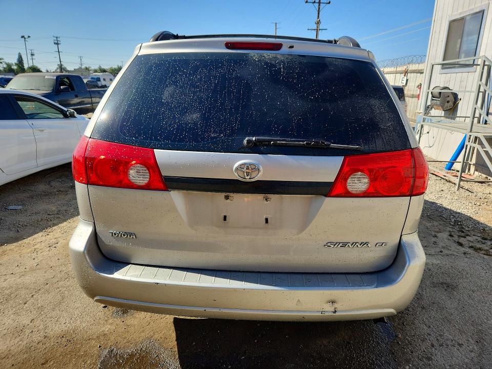 2010 Toyota Sienna VIN 5TDKK4CC6AS326111 COPART salvage auction — NORMAL WEAR, CA - DLR/DIS/EXP ONLY SALVAGE TITLE, sold $225 on 2026-07-20 (photo 6)