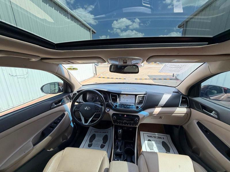 2016 Hyundai Tucson VIN KM8J33A29GU142357 COPART salvage auction — MINOR DENT/SCRATCHES, TX - CERTIFICATE OF TITLE (P), sold $3,000 on 2026-07-27 (photo 9)