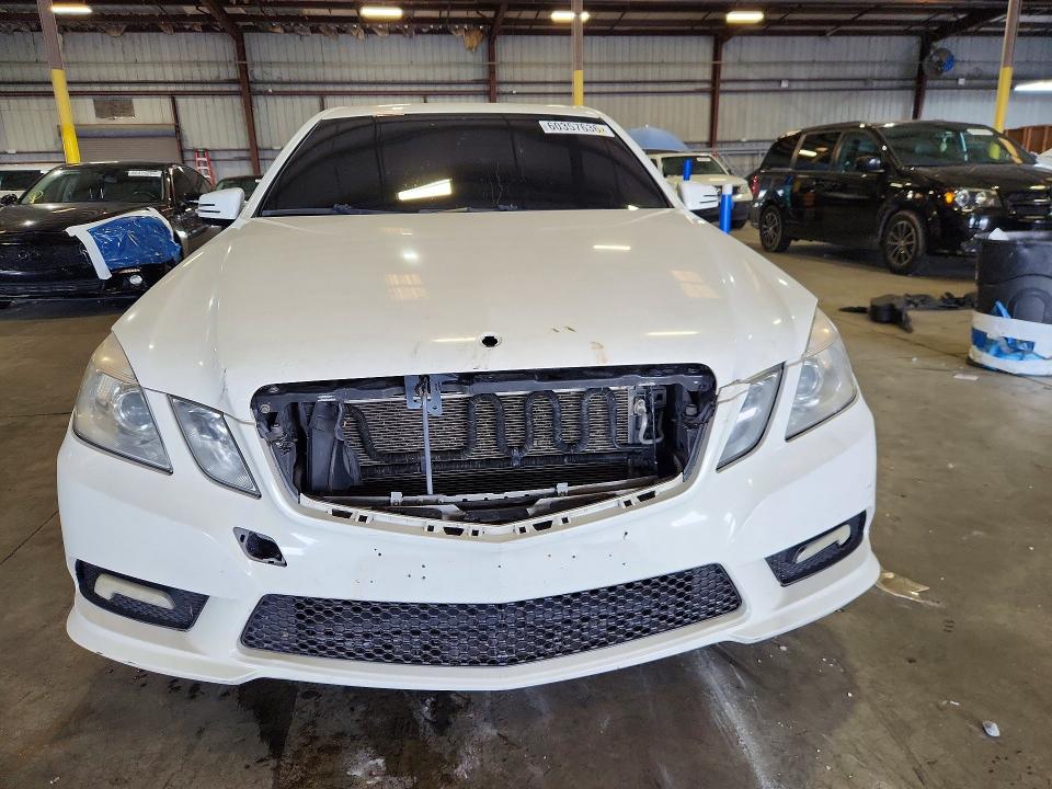 2011 Mercedes-benz E-class VIN WDDHF8HB6BA434951 COPART salvage auction — FRONT END, FL - CERT OF TITLE SLVG REBUILDABLE, sold $725 on 2026-07-20 (photo 5)
