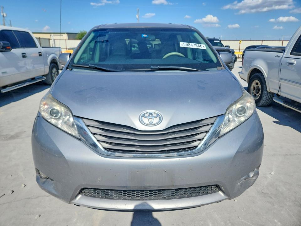 2013 Toyota VIN 5TDYK3DC5DS389627 COPART salvage auction — REAR END, Tx - Salvage Vehicle Title, sold $350 on 2026-07-21 (photo 5)