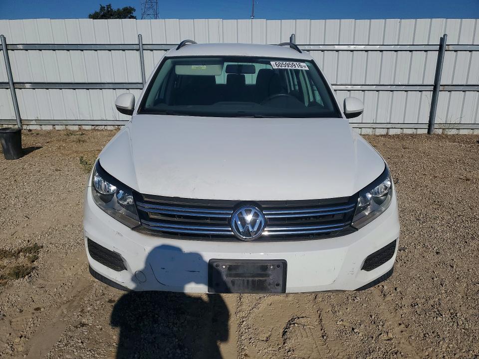 2015 Volkswagen Tiguan VIN WVGBV7AX9FW539085 COPART salvage auction — MECHANICAL, Ca - Dis/Dlr/Exp Only Clean Title, sold $3,100 on 2026-07-17 (photo 5)