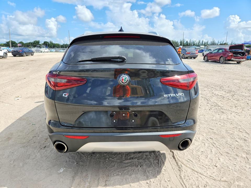 2018 Alfa romeo Stelvio VIN ZASFAKBN8J7C24273 COPART salvage auction — FRONT END, Fl - Cert Of Title Slvg Rebuildable, sold $1,300 on 2026-08-11 (photo 6)
