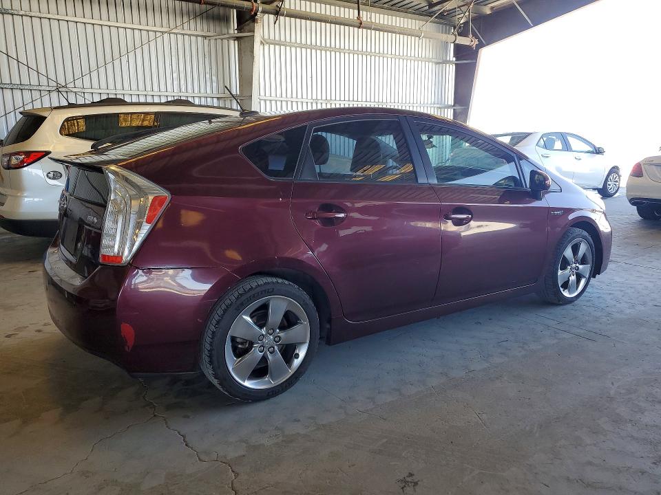 2013 Toyota Prius VIN JTDKN3DUXD5619772 COPART salvage auction — REAR END, CA - DLR/DIS/EXP ONLY SALVAGE TITLE, sold $2,850 on 2026-07-17 (photo 3)