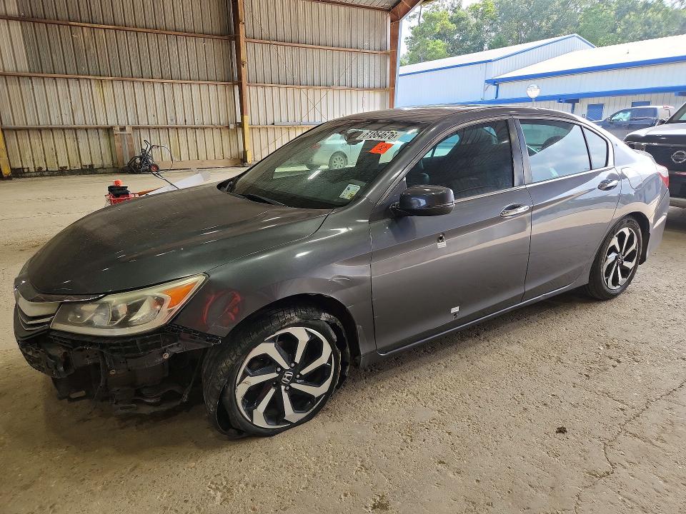 2017 Honda Accord VIN 1HGCR2F81HA137600 COPART salvage auction — VANDALISM, La - Cert Of Title-Salvage, sold $3,850 on 2026-07-31 (photo 1)