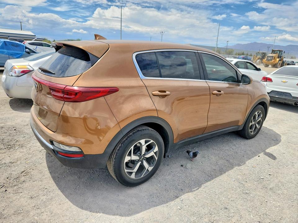 2021 Kia Sportage VIN KNDPM3AC8M7861940 COPART salvage auction — VANDALISM, Az - Cert Of Title - Salvage, sold $1,600 on 2026-07-28 (photo 3)
