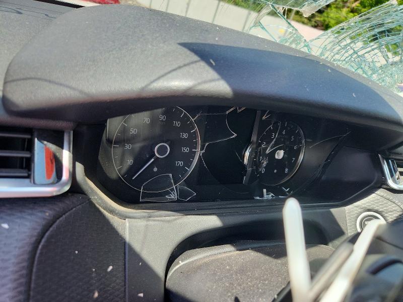 2019 Land rover RANGE ROVER VIN SALYA2EX8KA214340 COPART salvage auction — MINOR DENT/SCRATCHES, Ct - Clean Title, sold $3,300 on 2026-09-02 (photo 9)