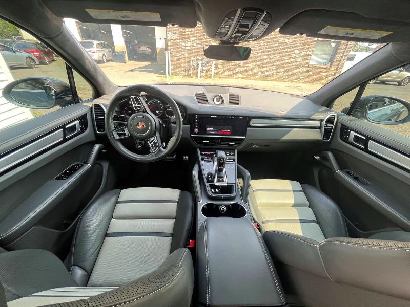 2020 Porsche Cayenne VIN WP1AF2AY7LDA39117 COPART salvage auction — MINOR DENT/SCRATCHES, Al - Certificate Of Title (P), sold $35,000 on 2026-07-30 (photo 9)