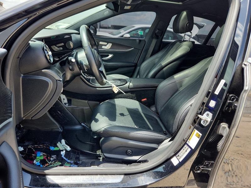 2022 Mercedes-benz E-klasse VIN W1KZF8DB7NB086232 COPART salvage auction — WATER/FLOOD, TX - SALVAGE TITLE-FLOOD DAMAGE, sold $8,500 on 2026-07-28 (photo 7)