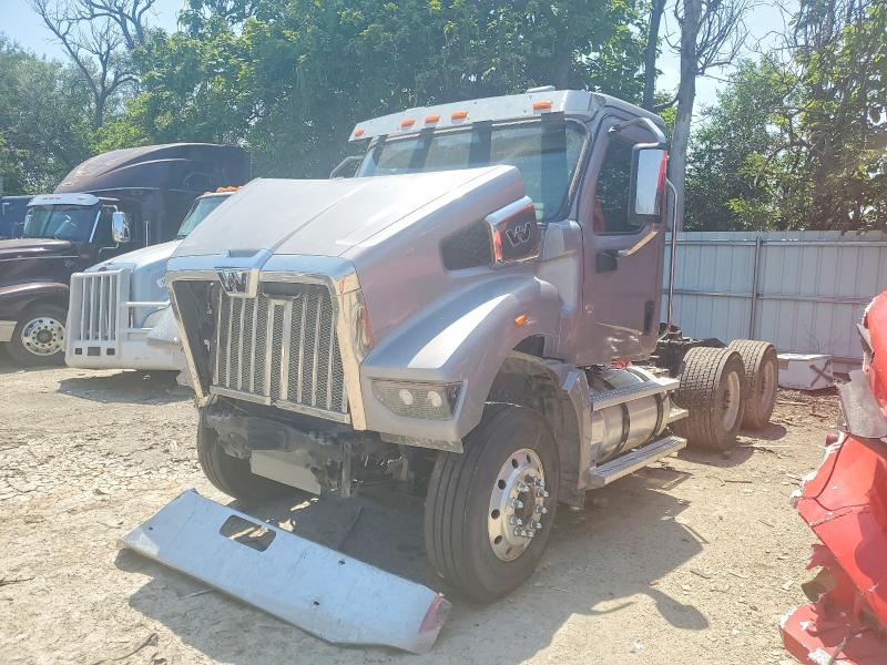 2023 Western star/auto car VIN 5KJJBPFM4PLUK1622 COPART salvage auction — FRONT END, WV - SALVAGE CERTIFICATE, sold $1,000 on 2026-07-30 (photo 2)