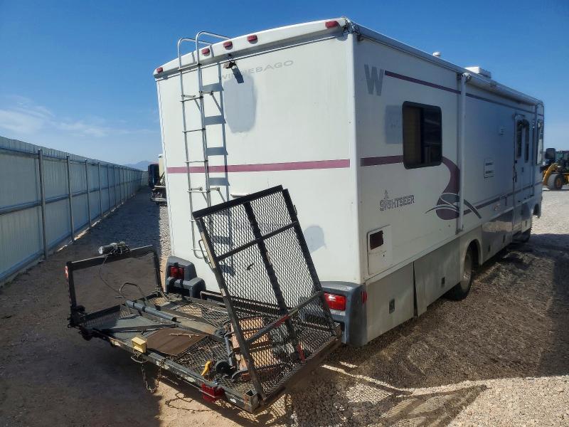 2002 Winnibago VIN 1FCMF53S520A05952 COPART salvage auction — MINOR DENT/SCRATCHES, Nv - Salvage Title, sold $1,800 on 2026-10-07 (photo 4)