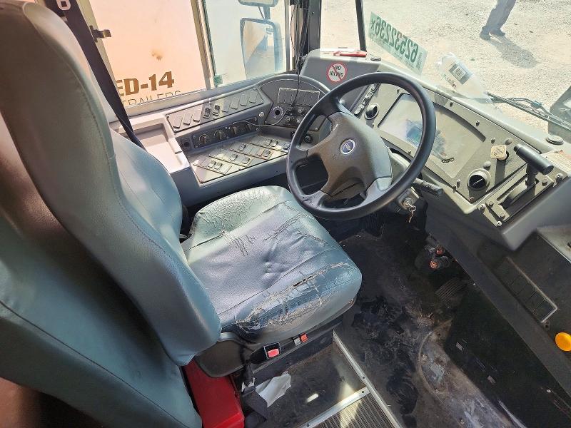 2012 VIN 1BAKGCPA3CF288001 COPART salvage auction — FRONT END, TX - CERTIFICATE OF TITLE, sold $2,000 on 2026-09-18 (photo 8)