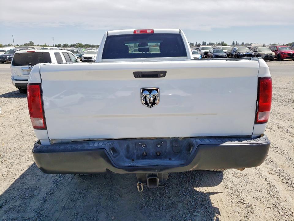 2018 Ram 2500 VIN 3C6UR4HJXJG274726 COPART salvage auction — NORMAL WEAR, Ca - Dis/Dlr/Exp Only Clean Title, sold $6,300 on 2026-07-14 (photo 6)