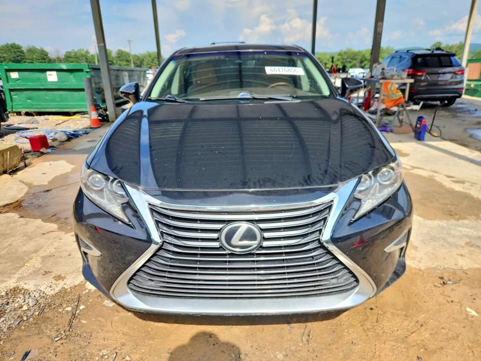 2016 Lexus ES VIN 58ABK1GG4GU006385 COPART salvage auction — NORMAL WEAR, AL - CERTIFICATE OF TITLE, sold $8,200 on 2026-07-28 (photo 5)