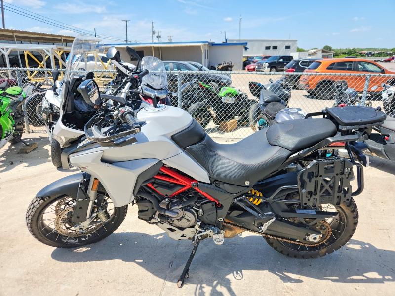 2012 Ducati Multistrada VIN ZDM12BLW6CB018168 COPART salvage auction — SIDE, Tx - Salvage Vehicle Title, sold $3,350 on 2026-07-27 (photo 3)