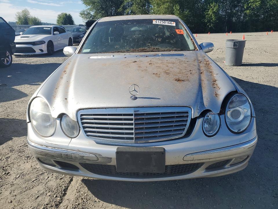 2004 Mercedes-benz E-class VIN WDBUF65J24A529520 COPART salvage auction — FRONT END, WA - VEHICLE CERT OF OWNERSHIP-TITL, sold $275 on 2026-07-27 (photo 5)