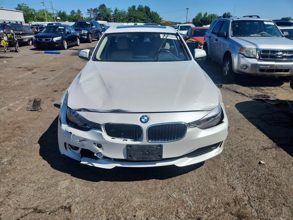 2014 BMW 3er VIN WBA3C3G50ENR25585 COPART salvage auction — FRONT END, Ct - Cert Of Title-Parts Only Salva, sold $450 on 2026-07-28 (photo 5)