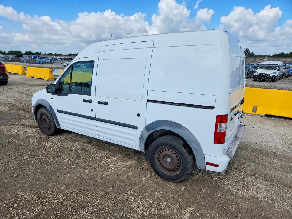 2013 Ford VIN NM0LS7BN2DT135040 COPART salvage auction — MINOR DENT/SCRATCHES, Fl - Certificate Of Title, sold $5,900 on 2026-07-29 (photo 2)