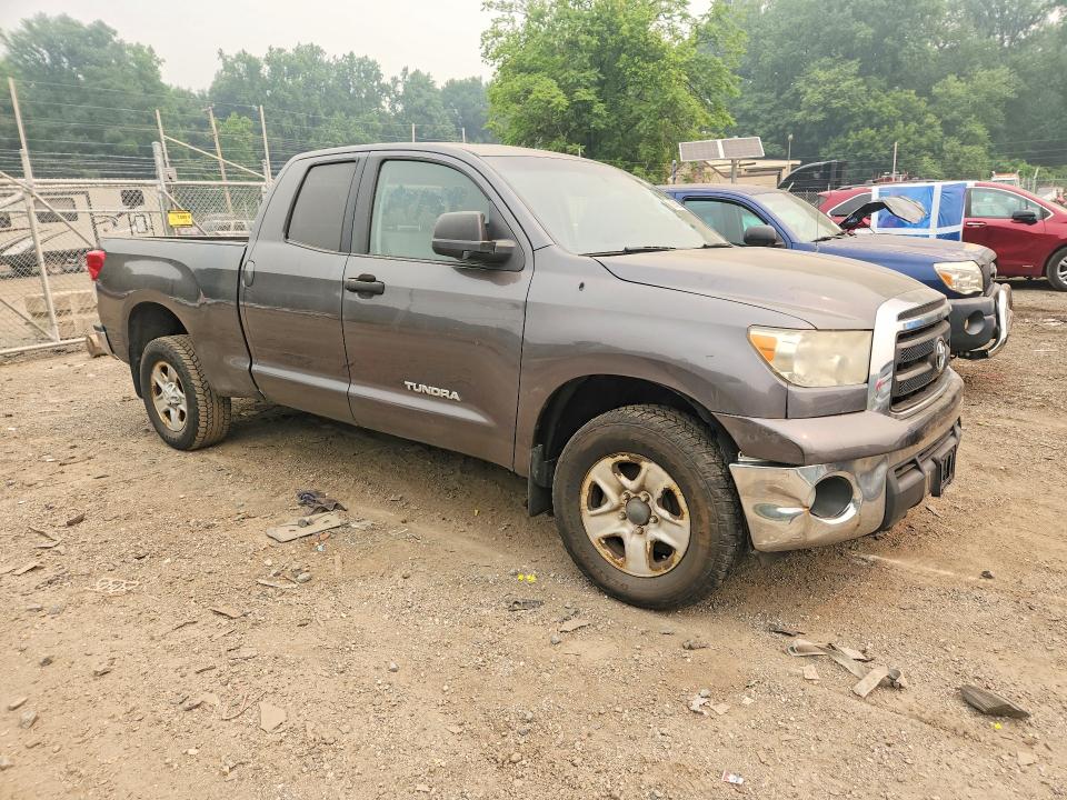 2013 Toyota Tundra VIN 5TFUM5F1XDX042224 COPART salvage auction — MINOR DENT/SCRATCHES, PA - CERT OF TITLE, sold $3,450 on 2026-07-28 (photo 4)