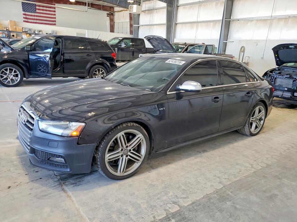 2014 Audi Rs4 VIN WAUKGAFL5EA086156 COPART salvage auction — HAIL, Ne - Certificate Of Title, sold $2,800 on 2026-08-01 (photo 1)