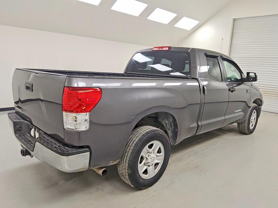 2011 Toyota Tundra VIN 5TFRM5F19BX034022 COPART salvage auction — MECHANICAL, TX - CERTIFICATE OF TITLE, sold $1,200 on 2026-07-23 (photo 3)