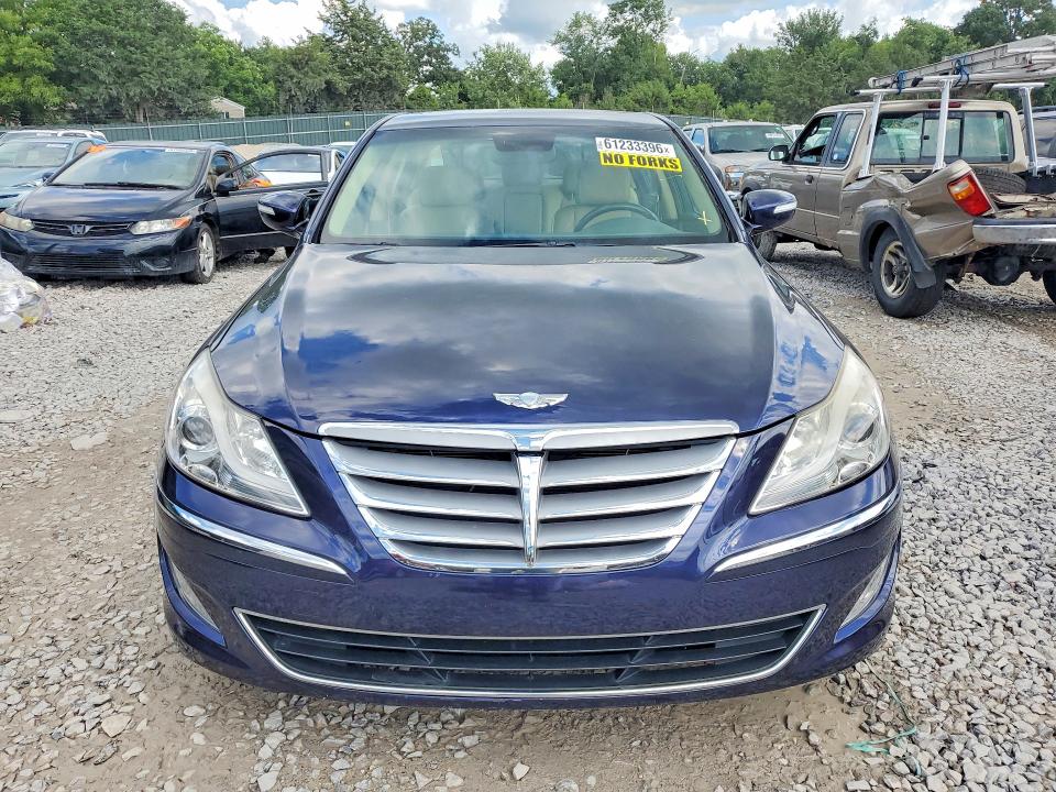 2012 Hyundai Genesis VIN KMHGC4DD9CU179366 COPART salvage auction — MINOR DENT/SCRATCHES, GA - CERT OF TITLE-SALVAGE, sold $2,000 on 2026-07-24 (photo 5)