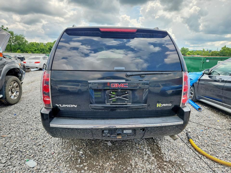 2010 Gmc Yukon VIN 1GKUKGEJ4AR160888 COPART salvage auction — MINOR DENT/SCRATCHES, AL - CERTIFICATE OF TITLE (P), sold $1,200 on 2026-07-22 (photo 6)