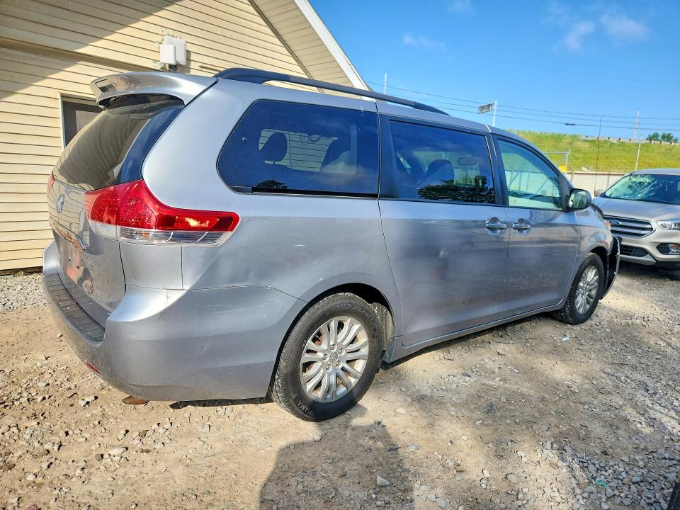 2014 Toyota Sienna VIN 5TDYK3DC0ES475073 COPART salvage auction — FRONT END, Oh - Cert Of Title-Salvage, sold $2,100 on 2026-07-15 (photo 3)