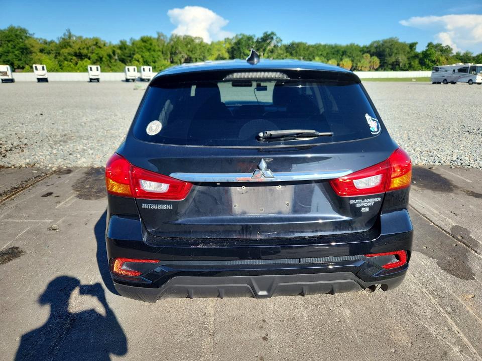 2018 Mitsubishi VIN JA4AP3AW8JZ032772 COPART salvage auction — FRONT END, FL - CERT OF TITLE SLVG REBUILDABLE, sold $2,550 on 2026-07-27 (photo 6)