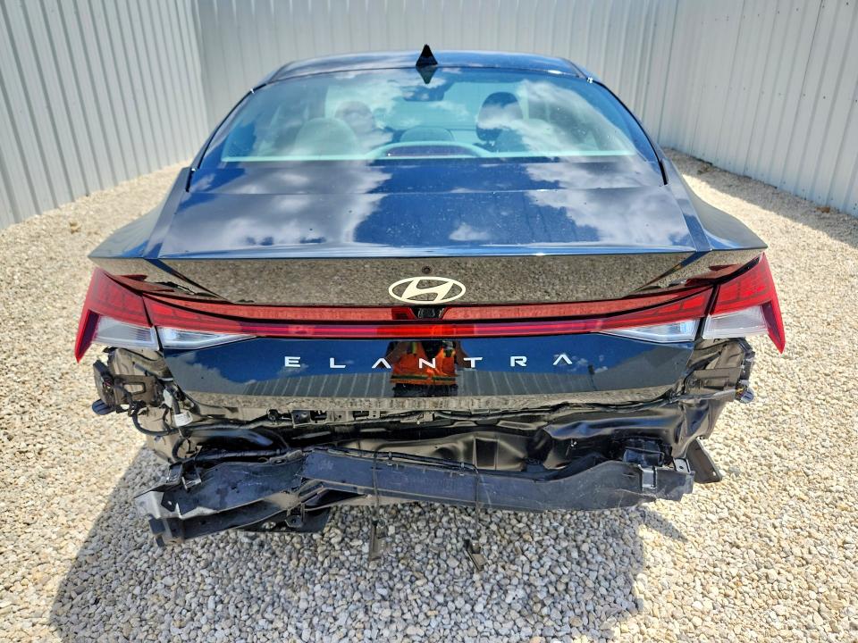 2025 Hyundai Elantra VIN KMHLS4DG9SU904457 COPART salvage auction — REAR END, Fl - Cert Of Title Slvg Rebuildable (P), sold $6,000 on 2026-07-13 (photo 6)