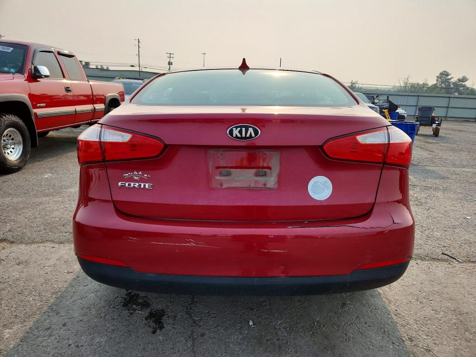 2016 Kia Forte VIN KNAFK4A61G5613365 COPART salvage auction — FRONT END, PA - CERTIFICATE OF SALVAGE, sold $675 on 2026-07-31 (photo 6)