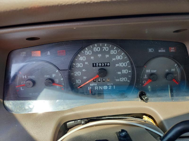 2001 Mercury Grand marquis VIN 2MEFM74W21X623613 COPART salvage auction — SIDE, Pa - Certificate Of Salvage, sold $400 on 2026-07-28 (photo 9)