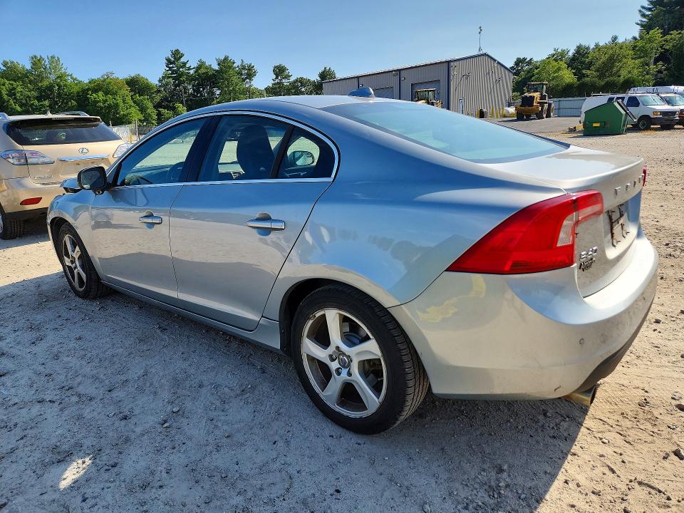 2013 Volvo S60 VIN YV1612FH5D1215206 COPART salvage auction — FRONT END, Ma - Certificate Of Title, sold $325 on 2026-07-23 (photo 2)