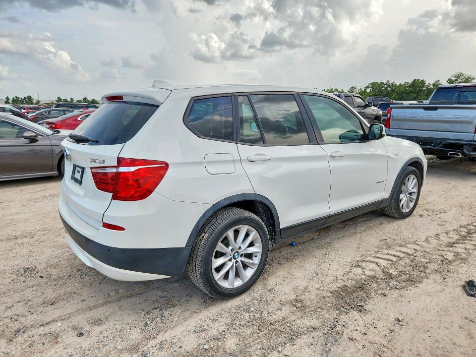 2014 BMW X3 VIN 5UXWX9C50E0D42123 COPART salvage auction — NORMAL WEAR, Salvage Title, sold $1,350 on 2026-07-31 (photo 3)