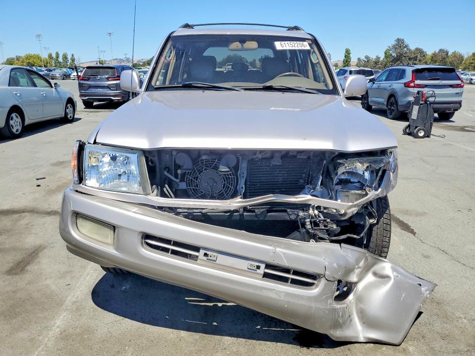 2001 Toyota Land cruiser VIN JTEHT05J112007911 COPART salvage auction — FRONT END, CA - SALVAGE CERTIFICATE, sold $4,550 on 2026-07-17 (photo 5)