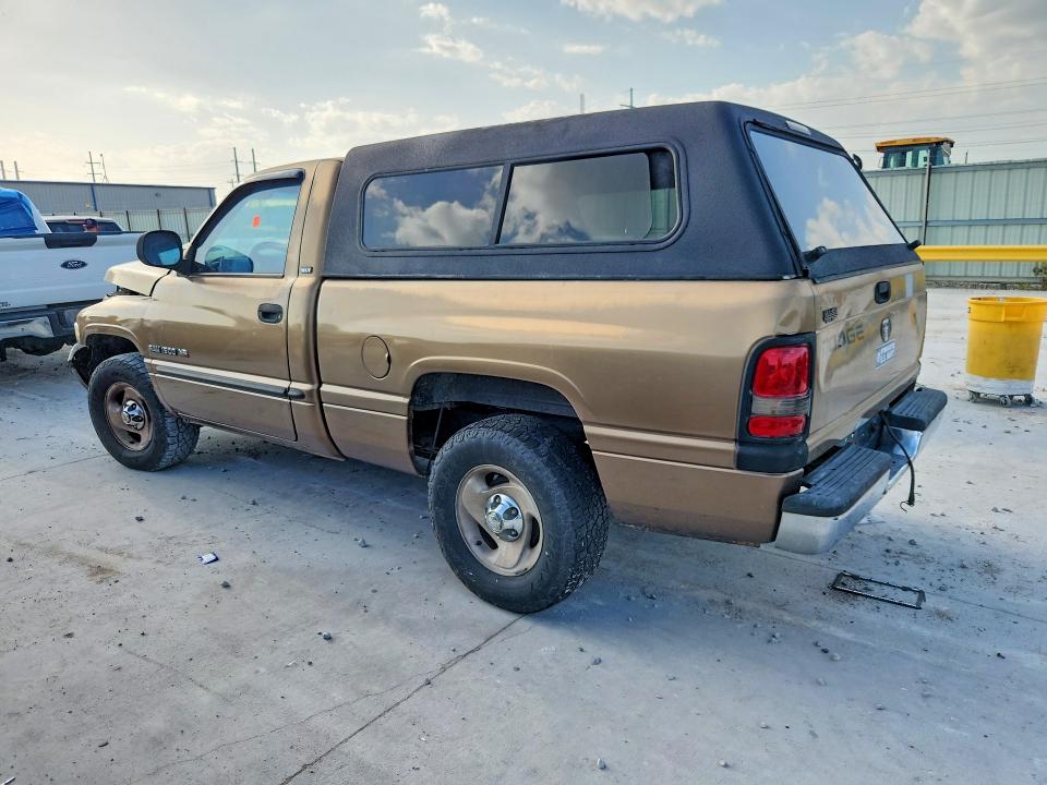 2001 Dodge Ram VIN 1B7HC16Y11S156759 COPART salvage auction — FRONT END, Tx - Salvage Vehicle Title, sold $175 on 2026-07-31 (photo 2)