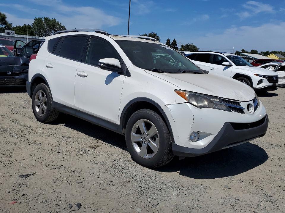 2015 Toyota Rav4 VIN JTMRFREV1FJ018430 COPART salvage auction — FRONT END, Ca - Salvage Certificate, sold $3,550 on 2026-07-28 (photo 4)