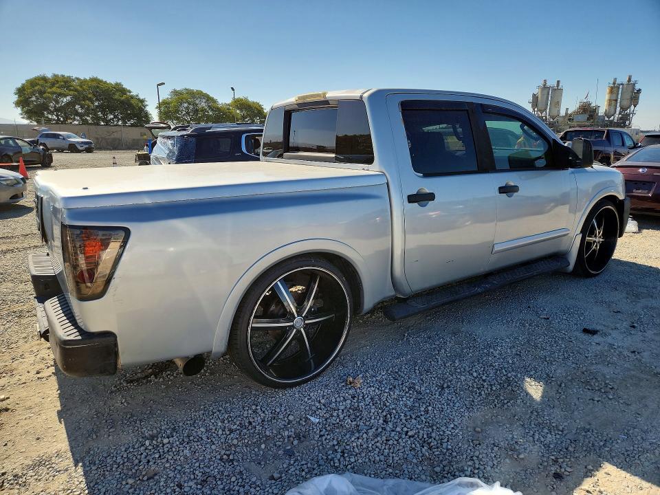 2008 Nissan TITAN VIN 1N6AA07D18N355216 COPART salvage auction — FRONT END, CA - DIS/DLR/EXP ONLY CLEAN TITLE, sold $400 on 2026-07-10 (photo 3)