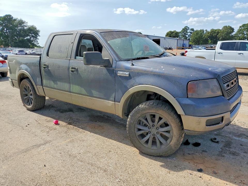 2004 Ford F-150 lightning VIN 1FTPW12574KC72700 COPART salvage auction — MECHANICAL, OK - CERTIFICATE OF TITLE, sold $0 on 2026-09-28 (photo 4)
