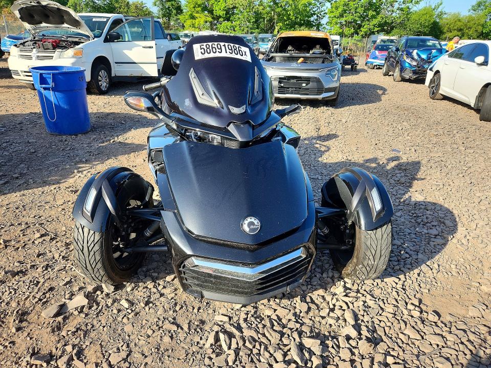 2015 Can-am/ brp Spyder VIN 2BXRDDD28FV003992 COPART salvage auction — FRONT END, Pa - Certificate Of Salvage, sold $1,650 on 2026-07-30 (photo 2)