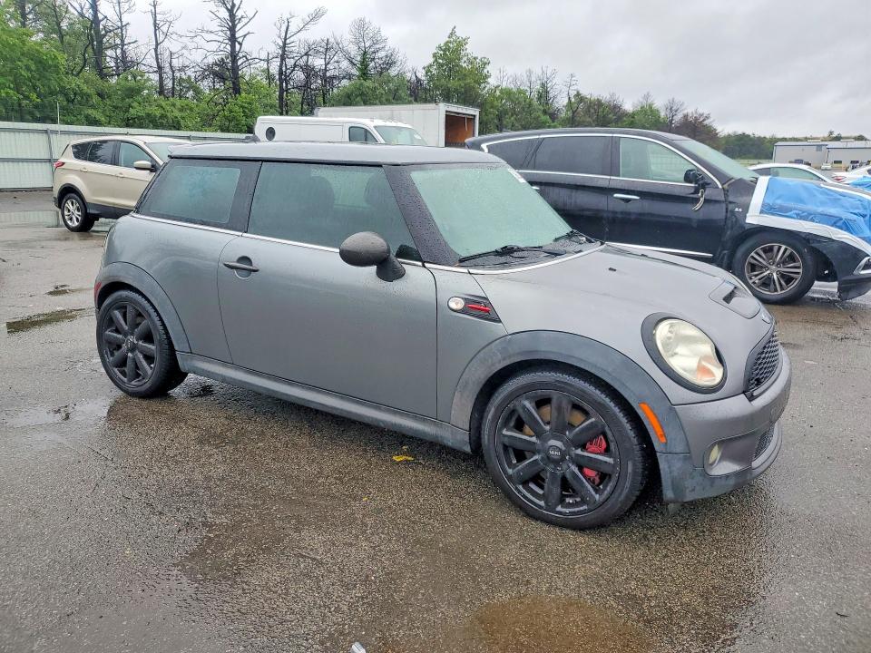 2018 Mini Cooper VIN WMWMF93549TF96379 COPART salvage auction — REAR END, Ny - Mv-907A Salvage Certificate, sold $750 on 2026-07-13 (photo 4)